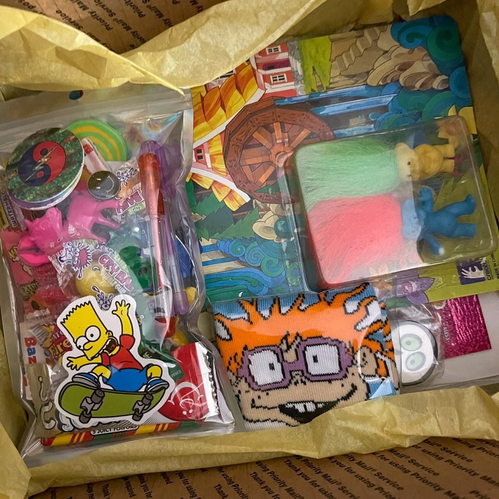 90s Girl Y2K Mystery Grab Bag! Mystery Box - Picture 11 of 15